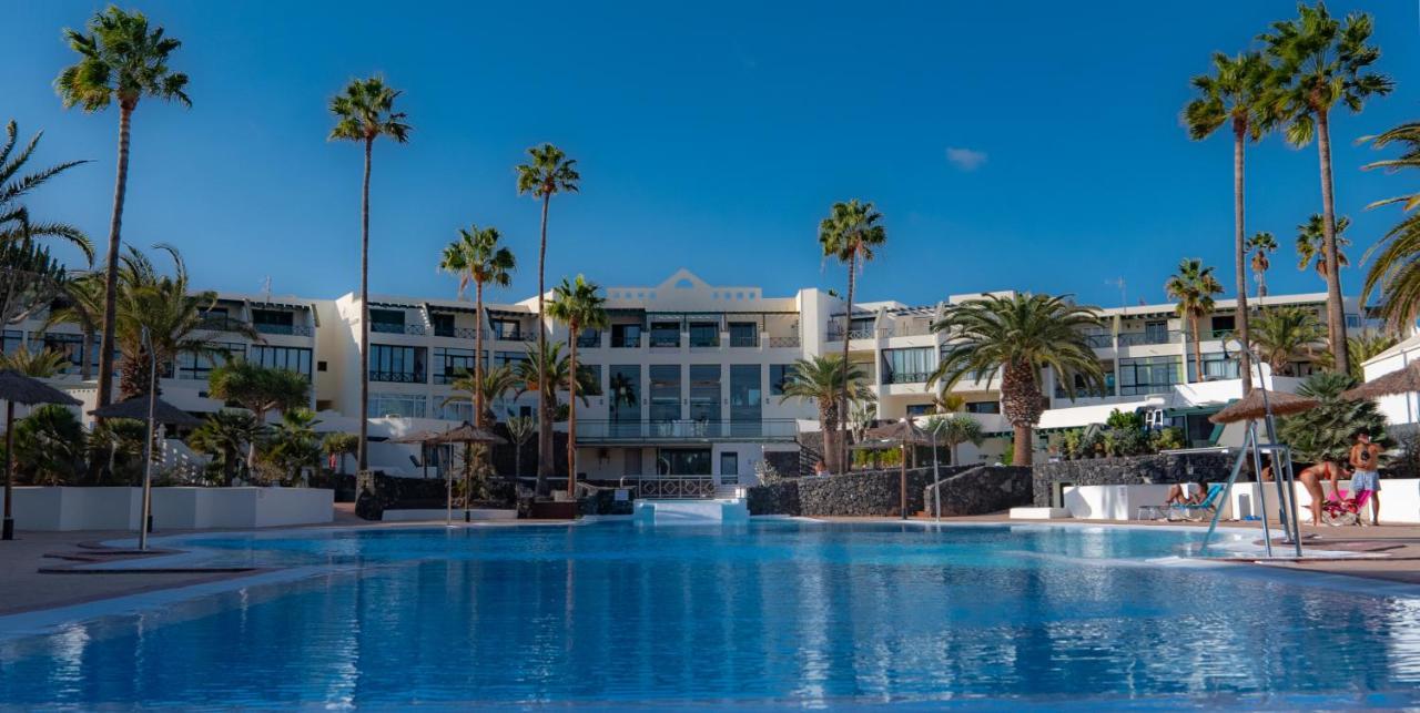 Casa A Primera Linea De Mar Costa Teguise Bagian luar foto